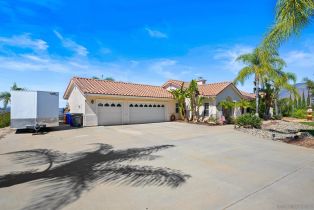 Single Family Residence, 31782 Tracy Lyn dr, Valley Center, CA 92082 - 4