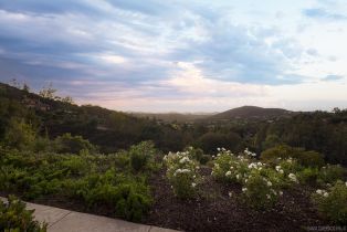 Single Family Residence, 18151 Old Coach rd, Poway, CA 92064 - 40