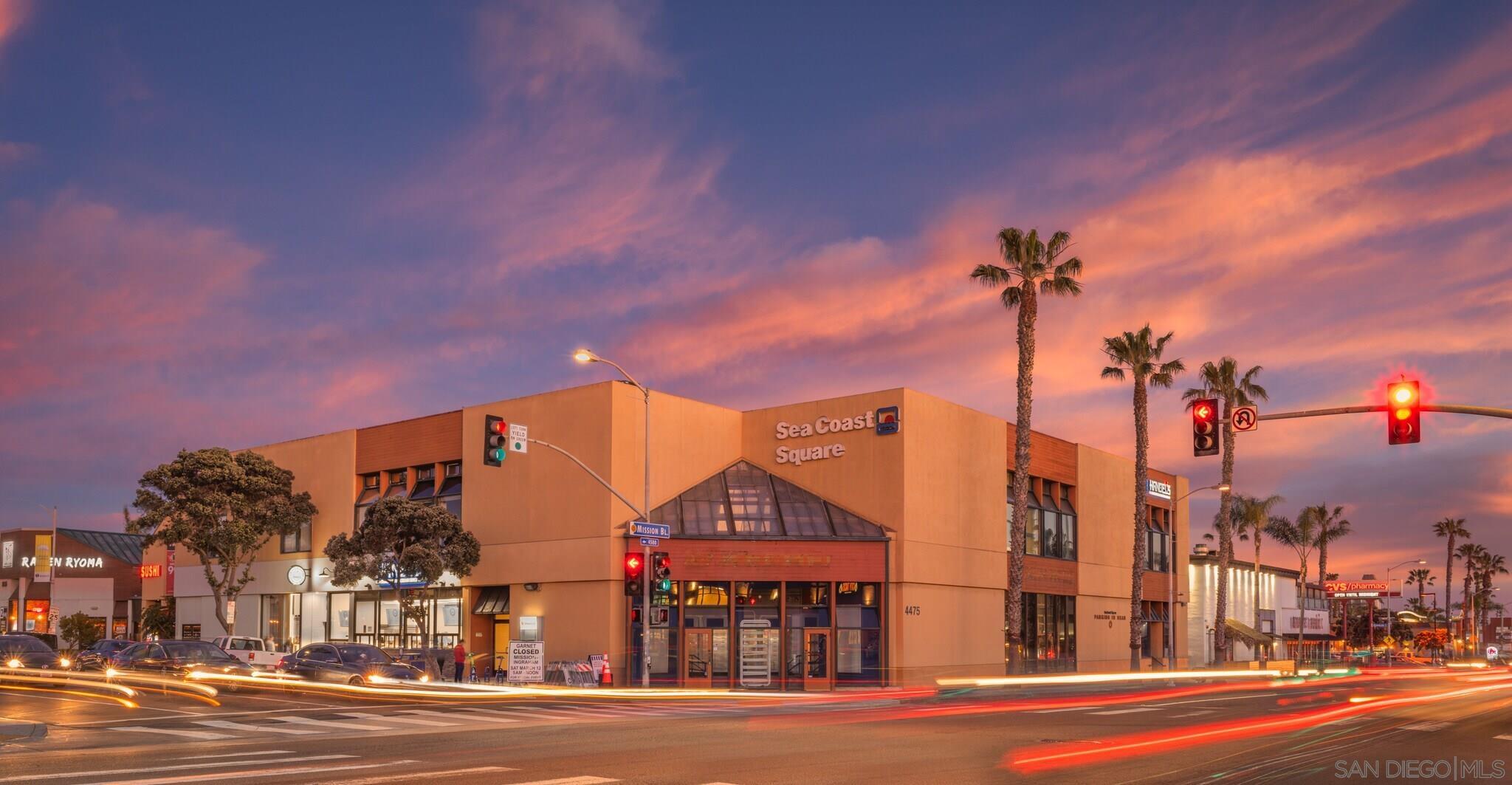 , 4475 Mission Bouleard, San Diego, CA 92109 - 1