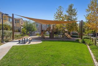 Single Family Residence, 258 Windsor Grey way, Fallbrook, CA 92028 - 38