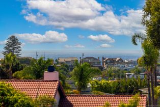 Single Family Residence, 229 Granados, Solana Beach, CA 92075 - 2