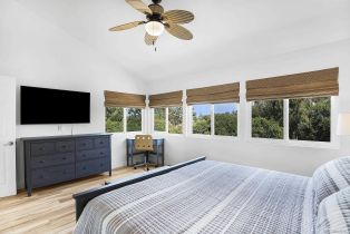 , 1709 Kennington, Encinitas, CA 92024 - 8