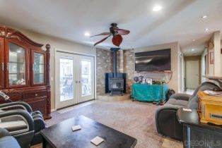 Single Family Residence, 6398 Badger Lake ave, San Diego, CA 92119 - 11