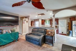 Single Family Residence, 6398 Badger Lake ave, San Diego, CA 92119 - 12