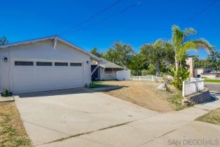 Single Family Residence, 6398 Badger Lake ave, San Diego, CA 92119 - 8