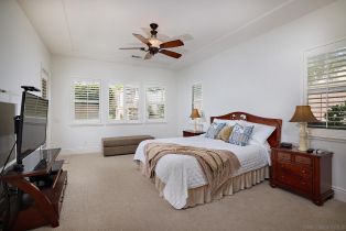 Single Family Residence, 8012 Avenida Secreto, Carlsbad, CA 92009 - 14