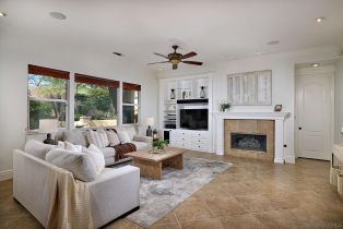 Single Family Residence, 8012 Avenida Secreto, Carlsbad, CA 92009 - 3