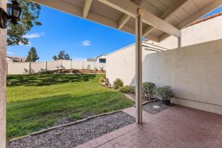 Condominium, 17930 Villamoura dr, Poway, CA 92064 - 23