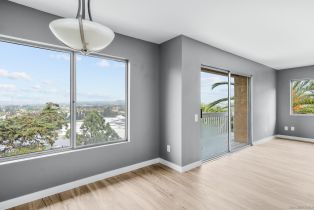 Condominium, 4262 Mesa Vista way, Oceanside, CA 92057 - 4