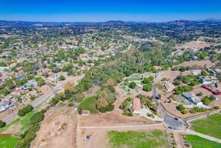 Single Family Residence, 2231 Creekview ln, Fallbrook, CA 92028 - 74