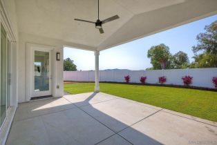 Single Family Residence, 15110 Larchmont st, Poway, CA 92064 - 30