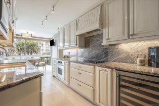 Condominium, 1770 Avenida Del Mundo, Coronado, CA 92118 - 5