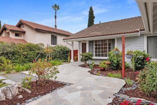 , 916 Glen Arbor dr, Encinitas, CA 92024 - 5