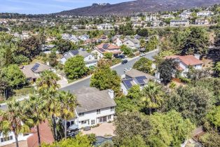 Single Family Residence, 7915 Via Callendo, Carlsbad, CA 92009 - 37