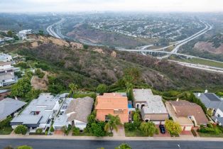 Single Family Residence, 6495 Caminito Baltusral, La Jolla, CA 92037 - 55