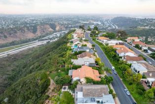 Single Family Residence, 6495 Caminito Baltusral, La Jolla, CA 92037 - 56