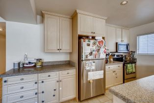 , 4576 Cove dr, Carlsbad, CA 92008 - 18