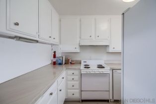 Condominium, 220 B ave, Coronado, CA 92118 - 5