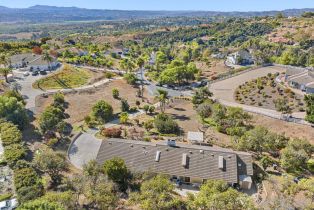 Single Family Residence, 2202 Dos Lomas, Fallbrook, CA 92028 - 43