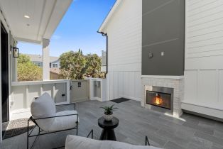 Condominium, 760 F ave, Coronado, CA 92118 - 2