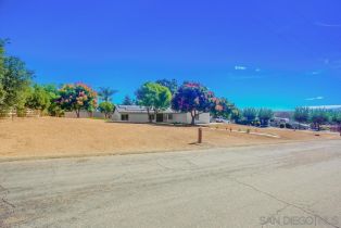 Single Family Residence, 3716 Cazador ln, Fallbrook, CA 92028 - 35