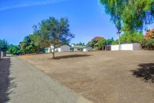 Single Family Residence, 3716 Cazador ln, Fallbrook, CA 92028 - 44