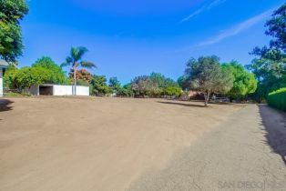 Single Family Residence, 3716 Cazador ln, Fallbrook, CA 92028 - 45