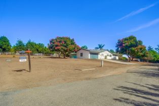 Single Family Residence, 3716 Cazador ln, Fallbrook, CA 92028 - 48