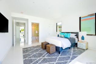 , 8374 Paseo Del Ocaso, La Jolla, CA 92037 - 28