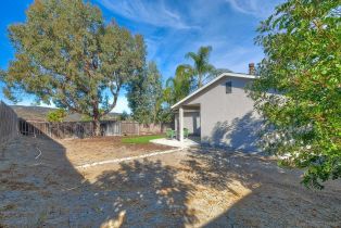 Single Family Residence, 13509 Ring rd, Poway, CA 92064 - 48