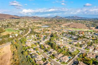 Single Family Residence, 3383 Avenida Nieve, Carlsbad, CA 92009 - 38