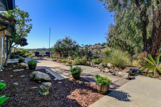 Single Family Residence, 2043 Vista Valle Verde dr, Fallbrook, CA 92028 - 34