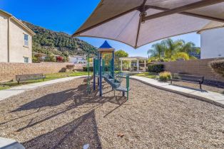 Single Family Residence, 3358 Avocado Vista ln, Fallbrook, CA 92028 - 26