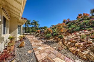 Single Family Residence, 3734 Foxglove ln, Fallbrook, CA 92028 - 32