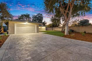 Single Family Residence, 12401 Metate ln, Poway, CA 92064 - 33