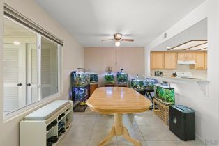 Condominium, 885 Buttercup rd, Carlsbad, CA 92011 - 4