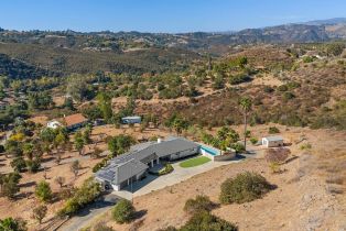 Single Family Residence, 2063 Willow Glen rd, Fallbrook, CA 92028 - 2