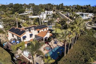 , 747 Avocado pl, Del Mar, CA 92014 - 2