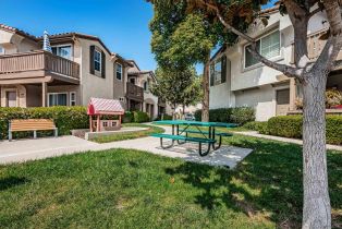 , 6127 Rancho Brida, Carlsbad, CA 92009 - 32