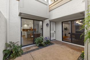 Condominium, 4051 Avenida Brisa, Rancho Santa Fe, CA 92091 - 5