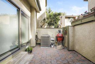 Condominium, 3211 Caminito Eastbluff, La Jolla, CA 92037 - 39