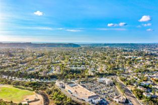 Single Family Residence, 3383 Avenida Nieve, Carlsbad, CA 92009 - 36