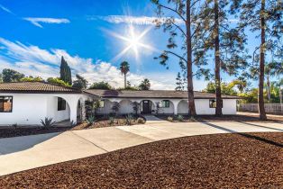 Single Family Residence, 12821 Avenida La Valencia, Poway, CA 92064 - 38