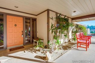 Single Family Residence, 1359 Knoll Park ln, Fallbrook, CA 92028 - 3