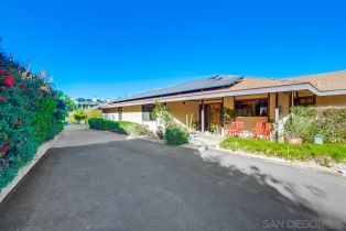 Single Family Residence, 1359 Knoll Park ln, Fallbrook, CA 92028 - 4