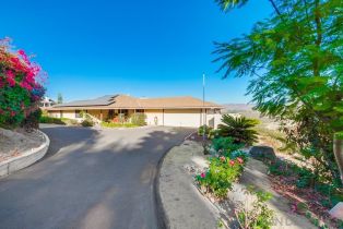 Single Family Residence, 1359 Knoll Park ln, Fallbrook, CA 92028 - 9