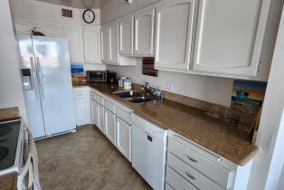 Condominium, 1820 Avenida Del Mundo, Coronado, CA 92118 - 4