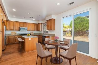 , 31940 Penguin pl, Temecula, CA 92592 - 3