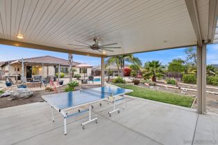 Single Family Residence, 5530 Lipizzaner cir, Oceanside, CA 92057 - 28