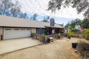 Single Family Residence, 26877 Kiavo Dr, Valley Center, CA  Valley Center, CA 92082